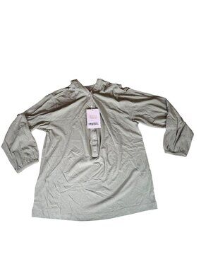 Everlane The Air V-Neck Henley Tshirt Sagebush Green Size Medium NWT